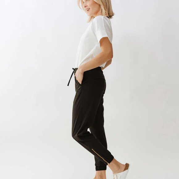 Albion Fit Womens Black Jetsetters Pants Size Small Petite - Picture 2 of 7